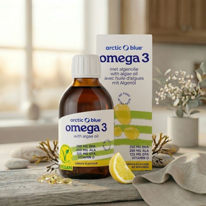 Omega-3 algenolie met DHA, ALA, EPA en vitamine D3 (Arctic Blue) 150ml Omega-3 algenolie met DHA, ALA, EPA en vitamine D3 (Arctic Blue) 150ml